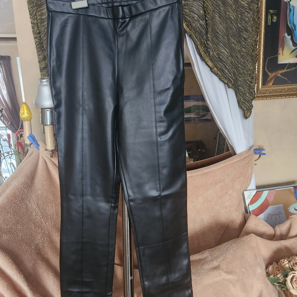 B22 Zara faux leather pants Sz M with front crease - Picture 4 of 4